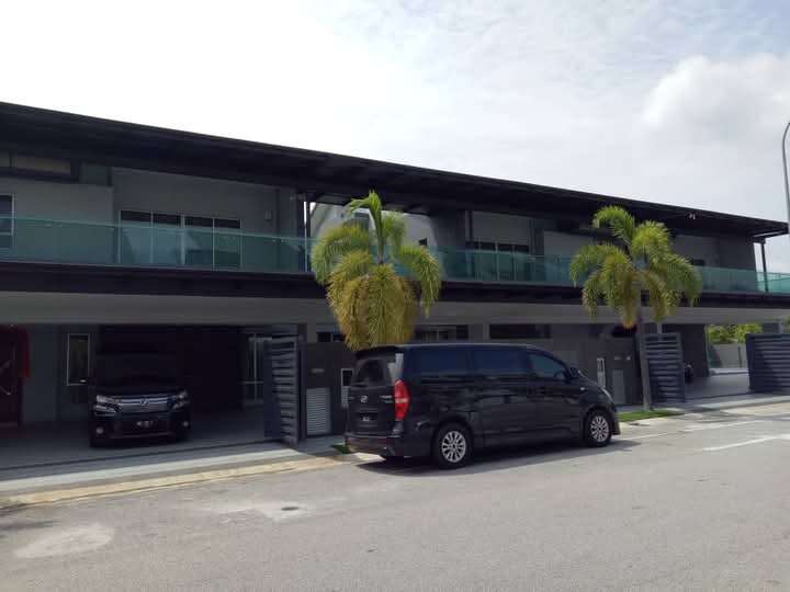 Klang Semi-D Front View