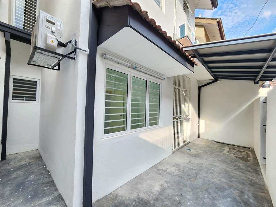 Executive Double-Storey Residence Renewal 5