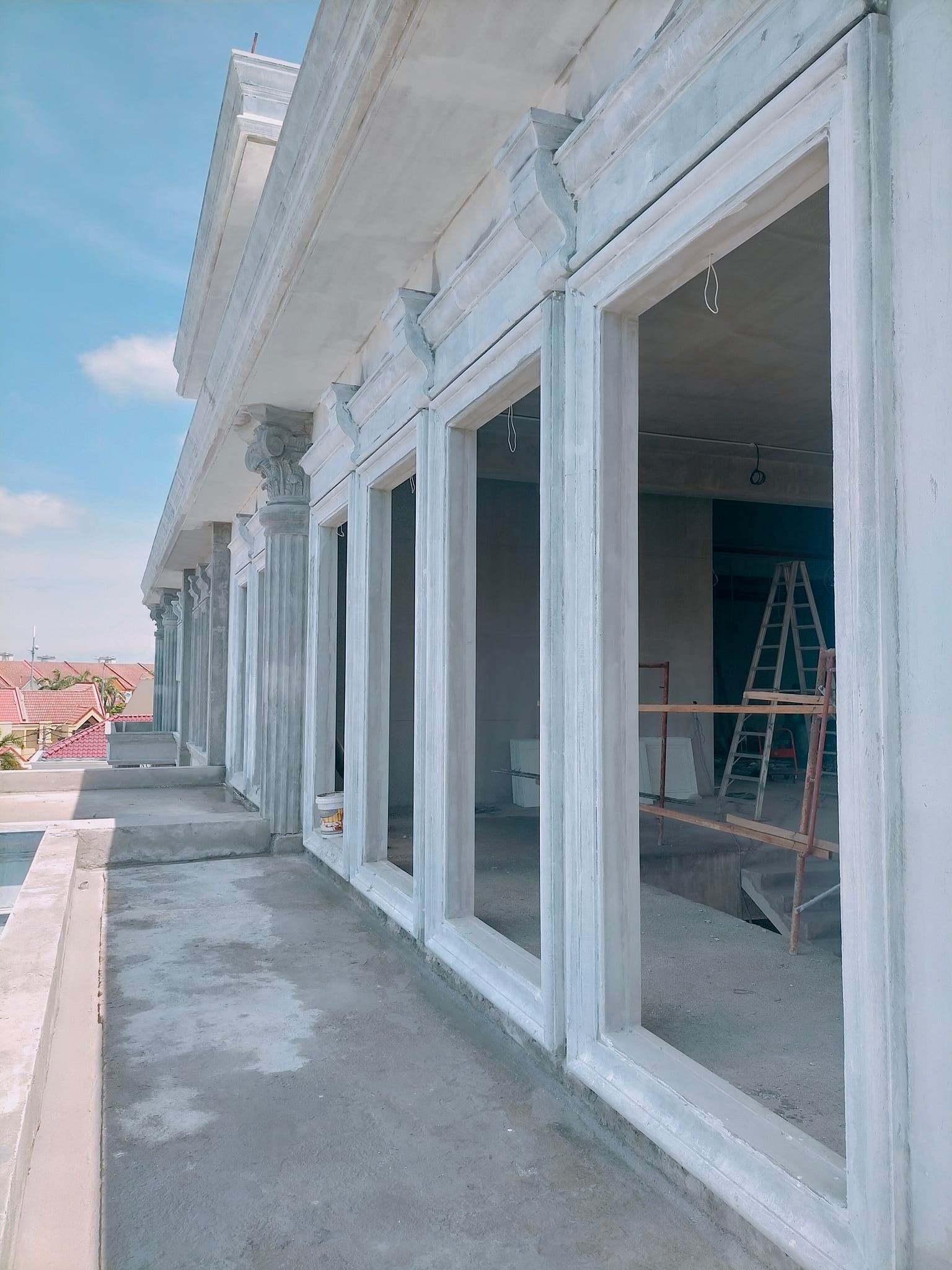 Sri Petaling Banglo Detail